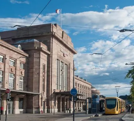 Апартаменты Petit 101